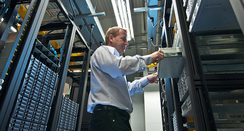 Basic factors to look for while choosing a server dedicated only for your business